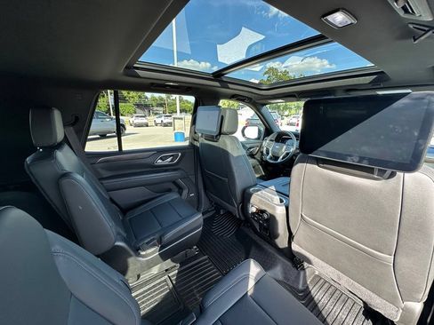 Used 2024 Chevrolet Tahoe Z71 AWD/4WD image 27