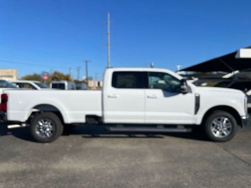 New 2026 Ford F350 Lariat RWD image 3