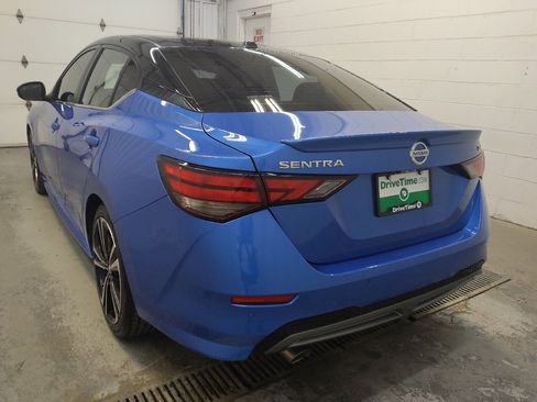 Used 2023 Nissan Sentra SR w/ SR Premium Package FWD image 5