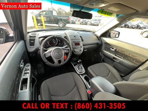 Used 2013 Kia Soul + image 16