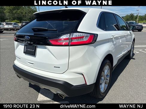 Used 2024 Ford Edge Titanium AWD/4WD image 7