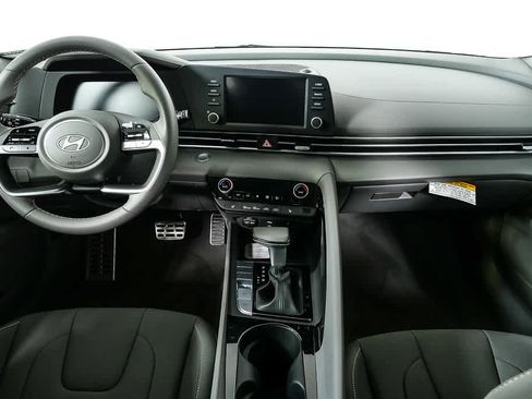 New 2026 Hyundai Elantra SEL Sport Premium FWD image 30