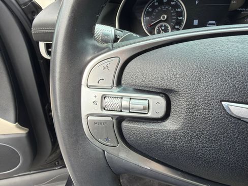 Used 2024 Genesis GV80 2.5T AWD/4WD image 25