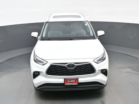 Used 2022 Toyota Highlander Limited AWD/4WD image 37