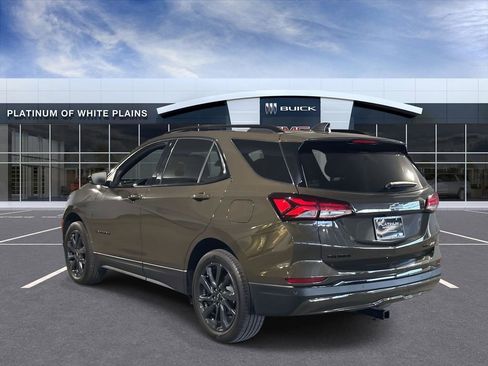 Used 2024 Chevrolet Equinox RS w/ LPO, Floor Liner Package image 6