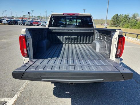 Used 2026 GMC Sierra 1500 AT4 w/ AT4 Premium Package image 7