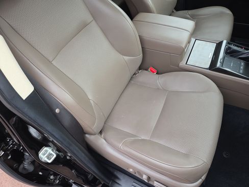 Used 2022 Lexus GX 460 Luxury image 16