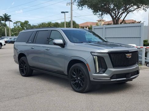 Used 2025 Cadillac Escalade ESV Sport w/ Touring Package AWD/4WD image 2