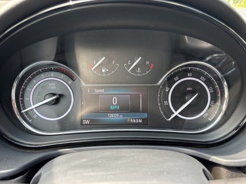Used 2016 Buick Regal Premium image 21
