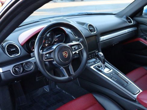 Used 2017 Porsche 718 Cayman image 24
