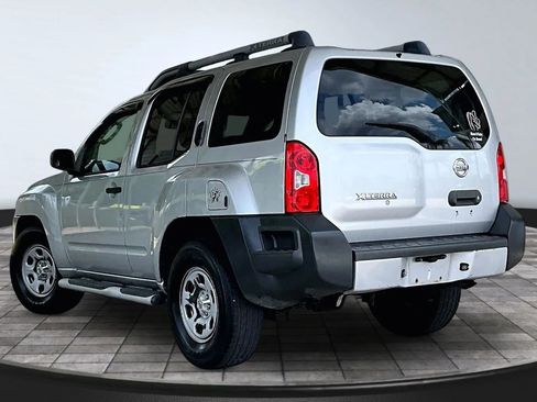 Used 2012 Nissan Xterra X RWD image 4