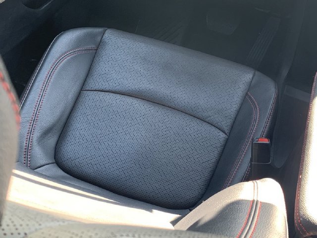 Certified 2025 Toyota Sienna XSE w/ XSE Premium Package AWD/4WD image 18