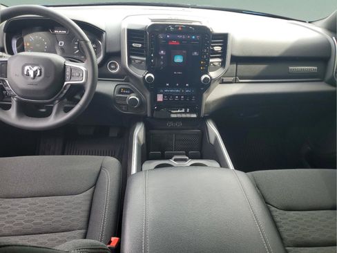 Certified 2025 RAM 1500 Big Horn RWD image 9