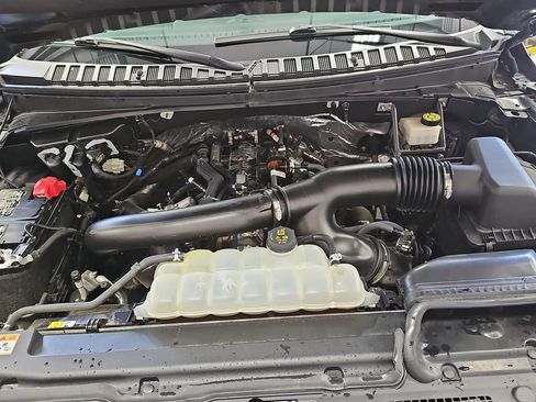 Used 2022 Ford Expedition Limited AWD/4WD image 31