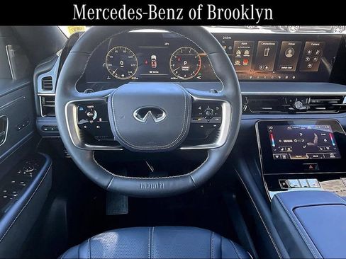 Used 2026 INFINITI QX80 4WD w/ Sport Exterior Package image 5