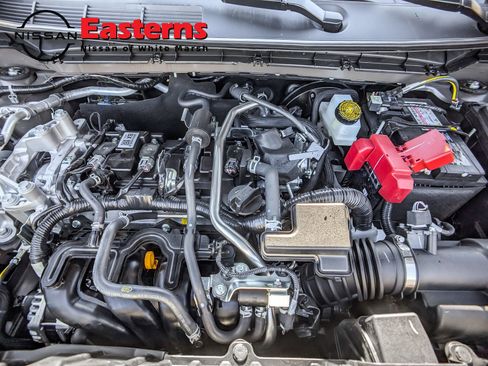 New 2026 Nissan Kicks SR w/ SR Premium Package image 8