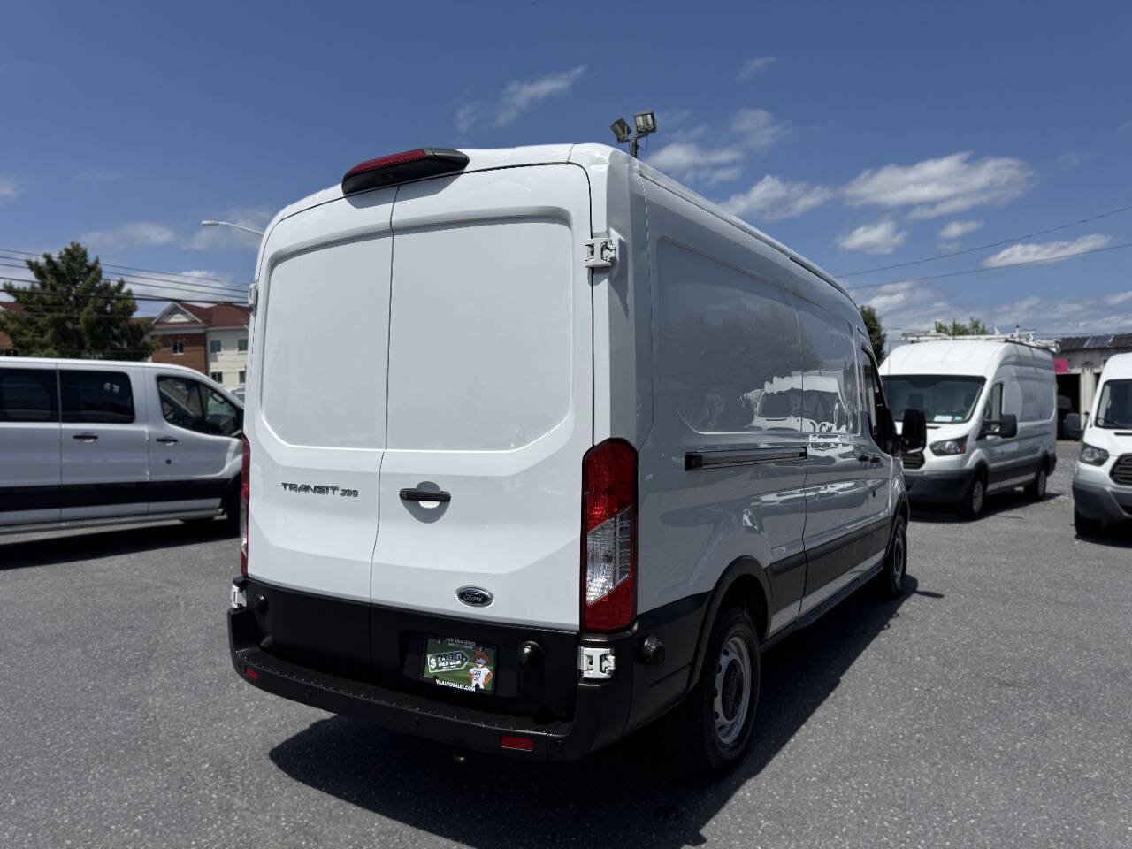 Used 2019 Ford Transit 350 148 Medium Roof RWD image 3