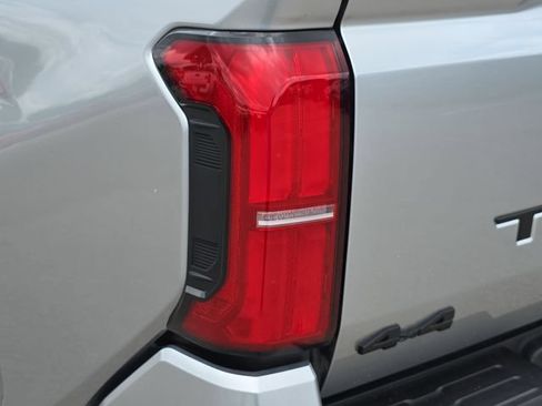 New 2026 Toyota Tacoma SR5 AWD/4WD image 33