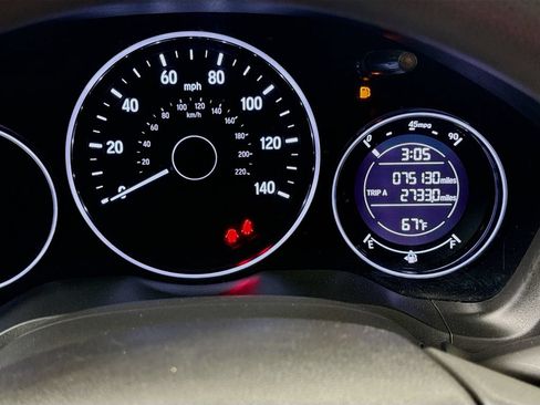 Used 2017 Honda HR-V LX image 13