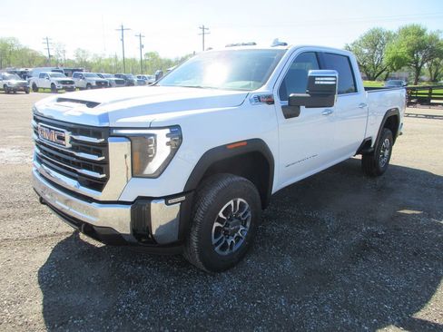 New 2026 GMC Sierra 2500 SLT w/ SLT Convenience Package image 10