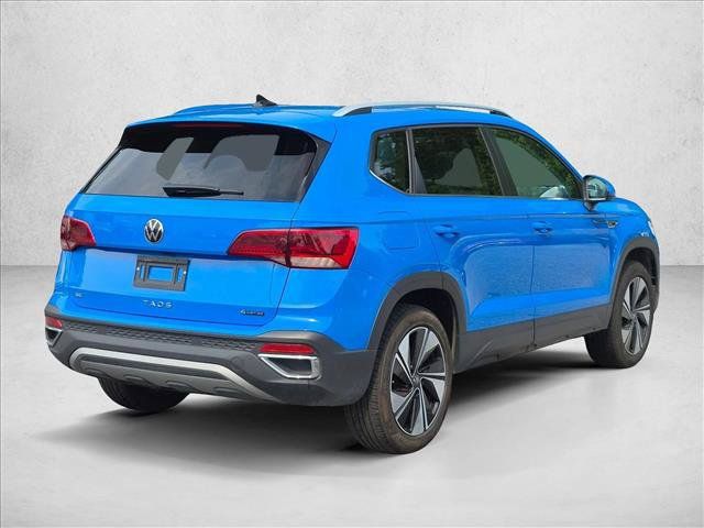 Used 2024 Volkswagen Taos SE AWD/4WD image 5