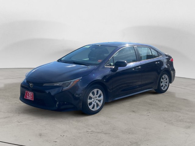 Used 2024 Toyota Corolla LE FWD image 1