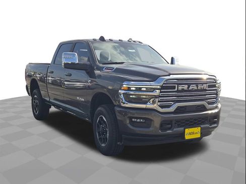 New 2025 RAM 2500 Laramie AWD/4WD image 2