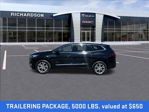 Used 2021 Buick Enclave Avenir w/ Avenir Technology Package FWD image 3
