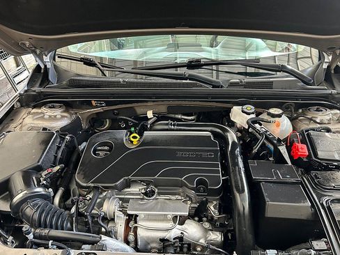 Used 2024 Chevrolet Malibu LT image 16