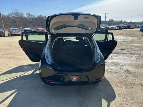 Used 2013 Nissan Leaf SV w/ LED & Quick Charge Pkg image 14