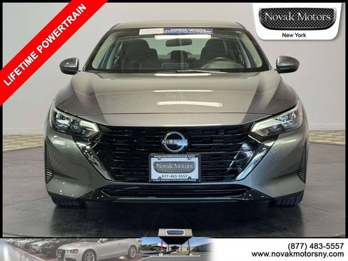 Used 2025 Nissan Sentra SV w/ All-Weather Package FWD image 2