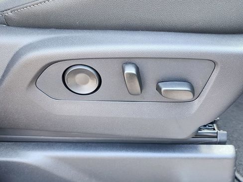 New 2026 GMC Sierra 1500 SLT w/ SLT Premium Plus Package image 39