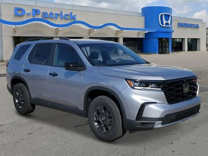 New 2025 Honda Pilot TrailSport