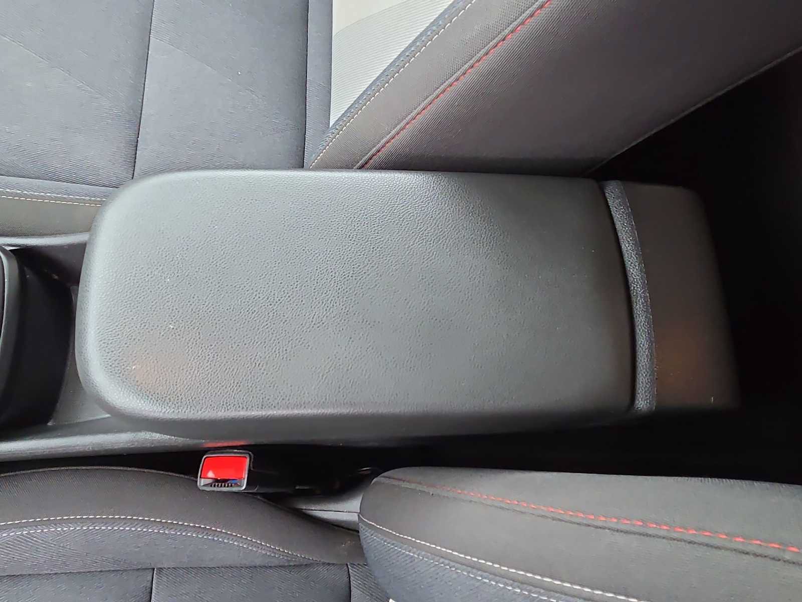 Used 2024 Chevrolet Trax RS FWD image 20