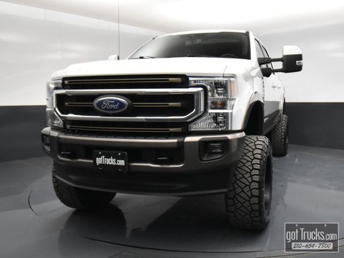 Used 2020 Ford F250 King Ranch w/ FX4 Off-Road Package image 51