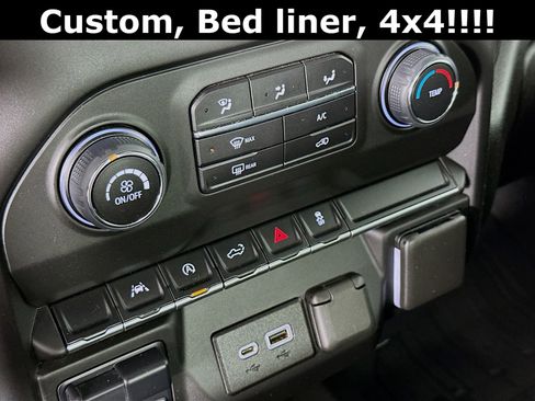 Used 2023 Chevrolet Silverado 1500 Custom image 17