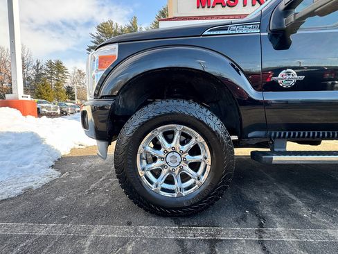 Used 2014 Ford F250 Platinum w/ FX4 Off-Road Package image 15