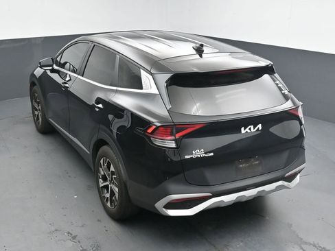 Used 2025 Kia Sportage EX FWD image 14