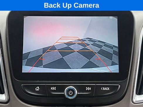 Used 2017 Chevrolet Malibu Premier w/ Premier Sun and Wheel Package image 25