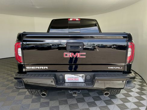 Used 2018 GMC Sierra 1500 Denali w/ Denali Ultimate Package AWD/4WD image 4