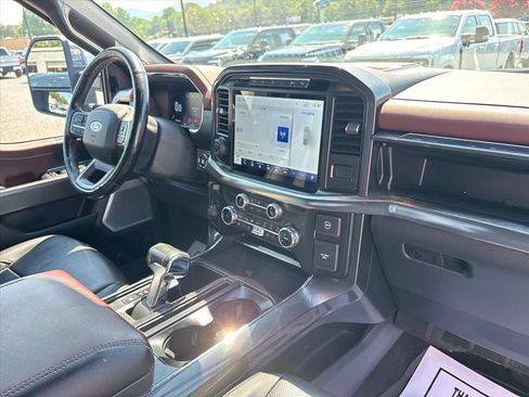 Used 2022 Ford F150 Lariat w/ Equipment Group 502A High AWD/4WD image 12