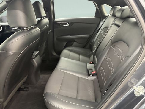 Used 2021 Kia Forte GT-Line FWD image 11