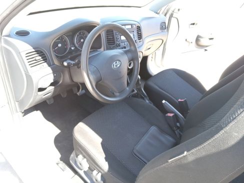 Used 2007 Hyundai Accent GS image 12