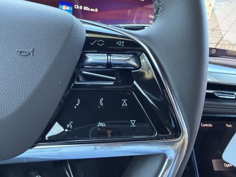 Certified 2025 Cadillac Escalade Premium Luxury w/ Touring Package image 30