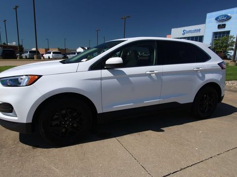 Used 2024 Ford Edge SEL AWD/4WD image 18