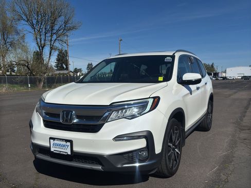 Used 2019 Honda Pilot Elite image 4
