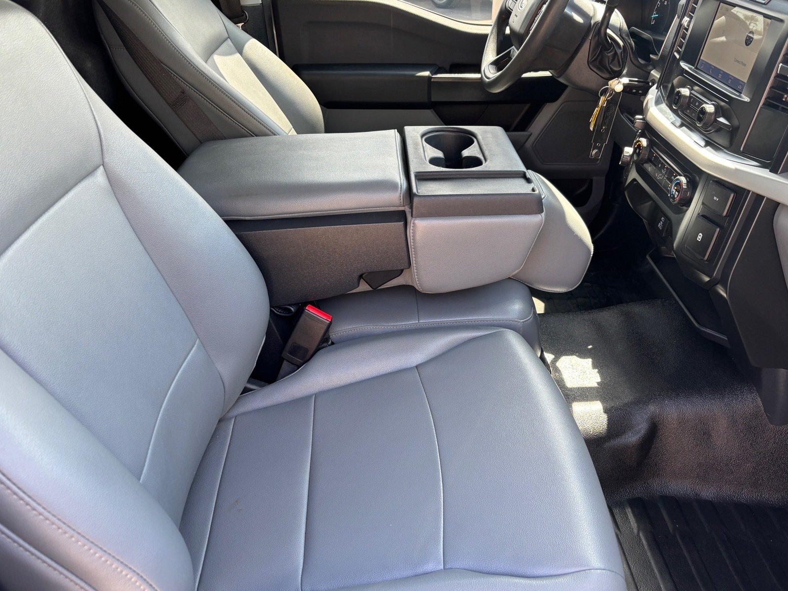 Used 2022 Ford F150 XL w/ Equipment Group 101A High RWD image 28