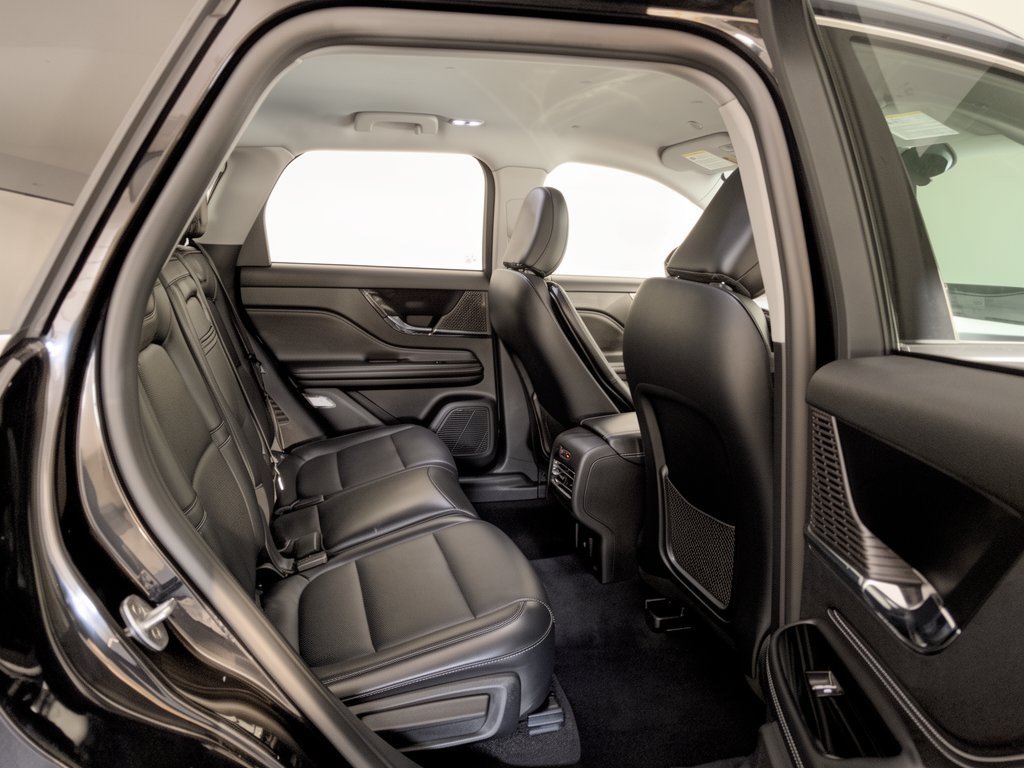 Used 2022 Lincoln Corsair AWD w/ Equipment Group 101A image 29