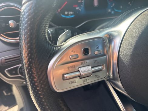 Used 2021 Mercedes-Benz GLC 300 image 20