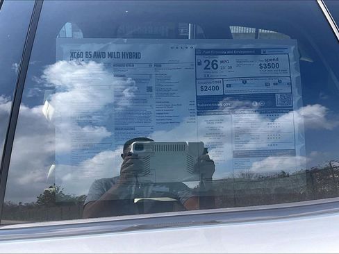New 2026 Volvo XC60 B5 Ultra w/ Protection Package Premier AWD/4WD image 46